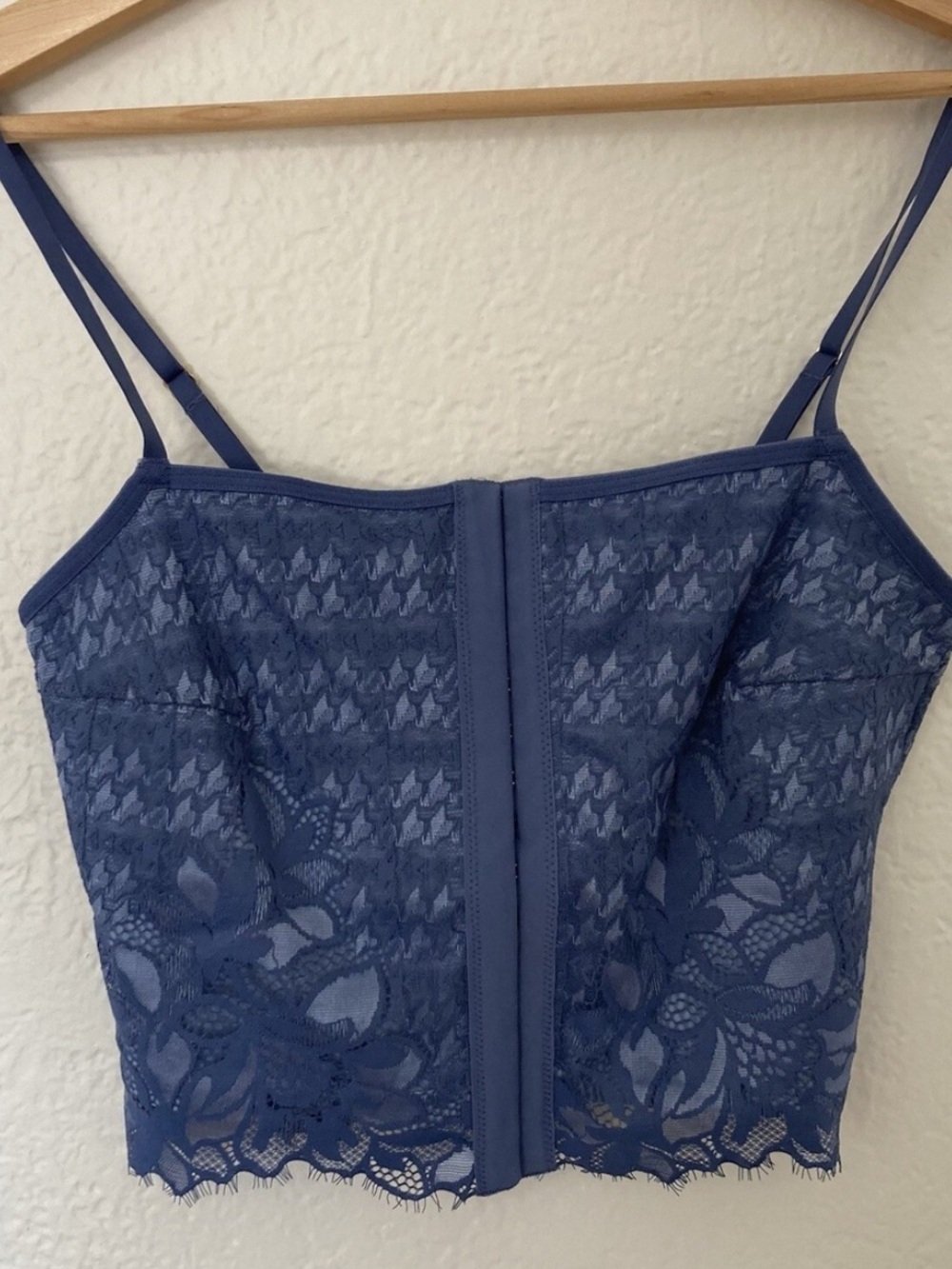 Blue Lace Crop Cami Top from arie